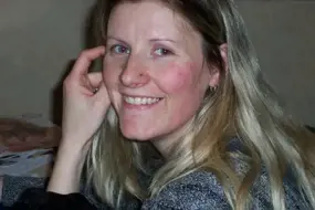 Larissa 