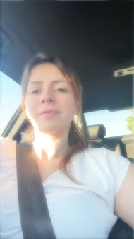 Yasemin Me.