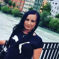 Anna Pacholik