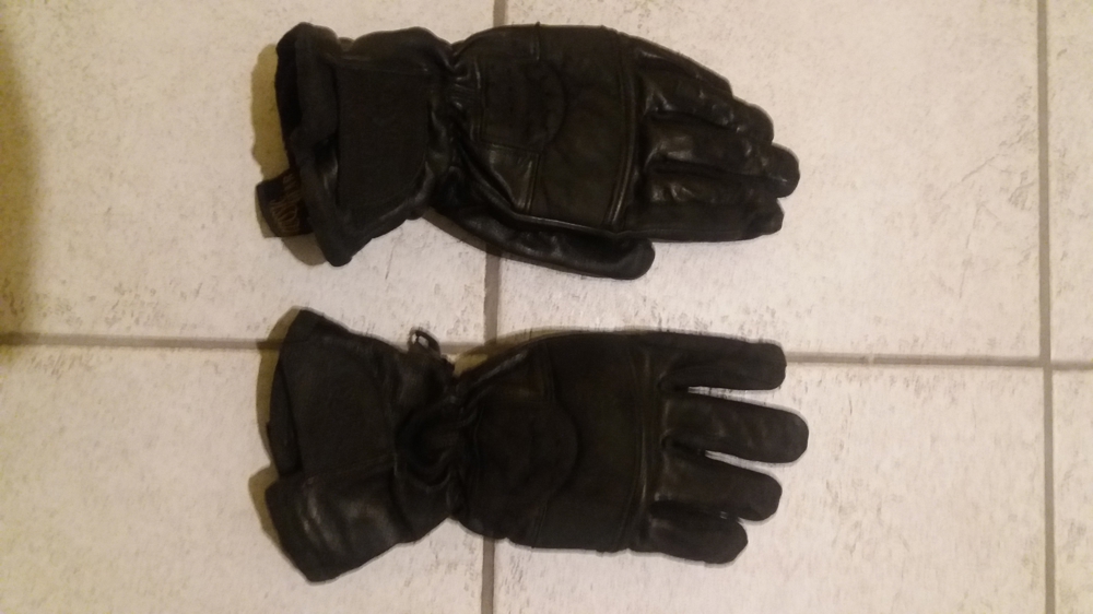 Motorradlederhandschuhe