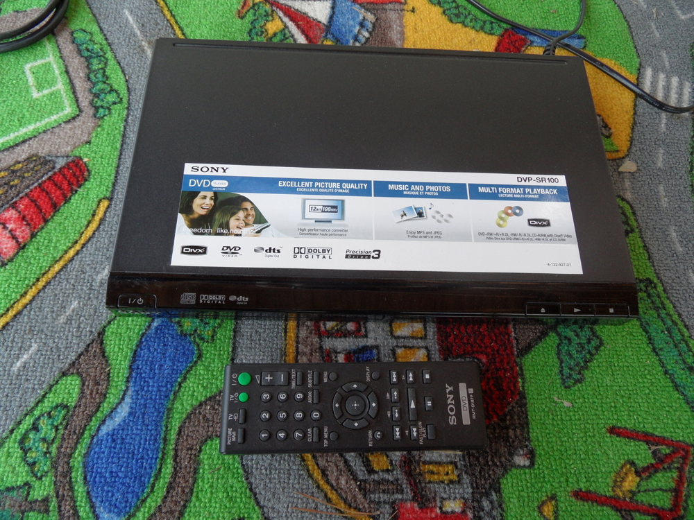 Sonny DVD Player DVB-SR100 Neuwertig