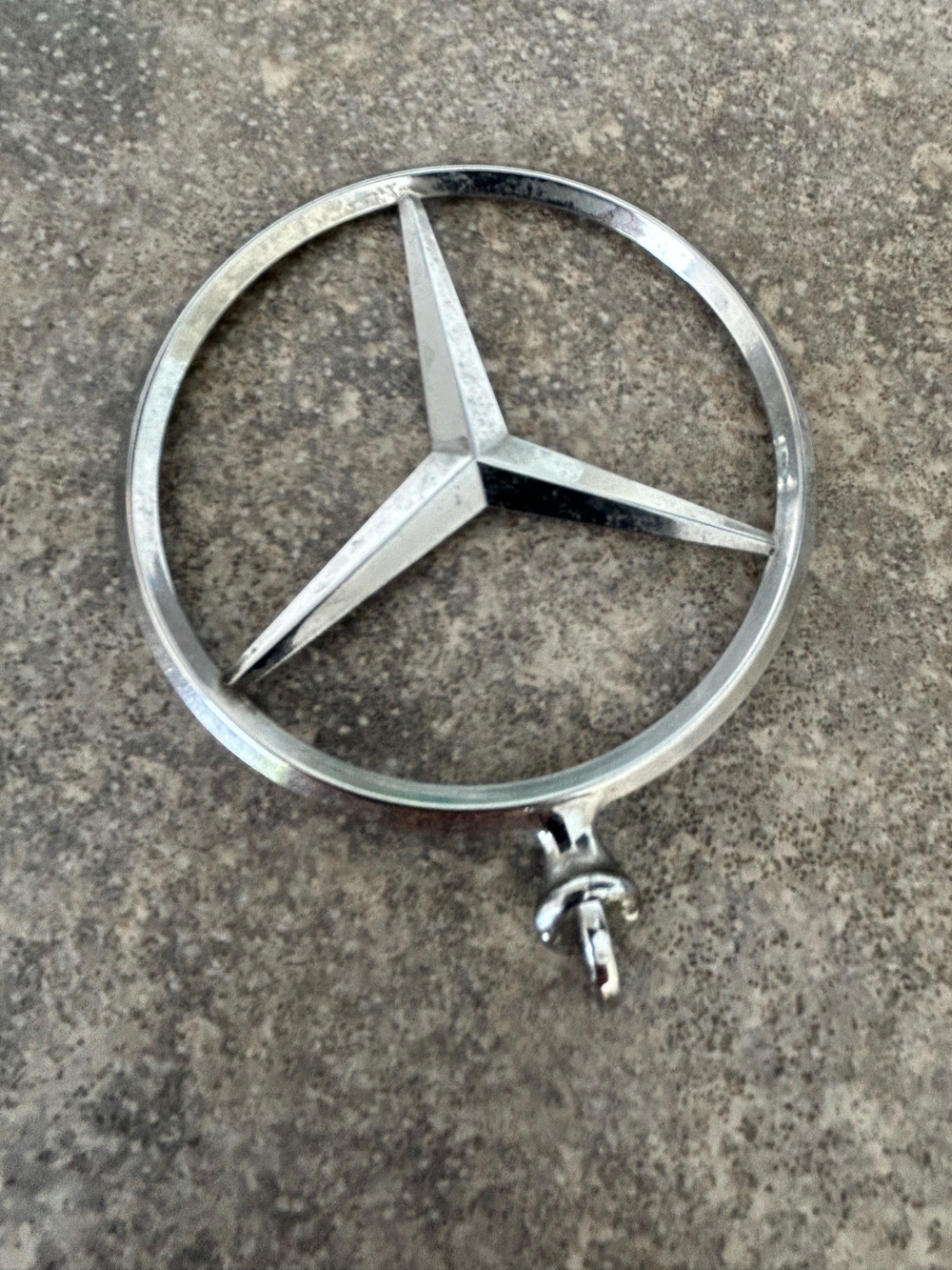 Alter Mercedes- Stern Sammlerstück 