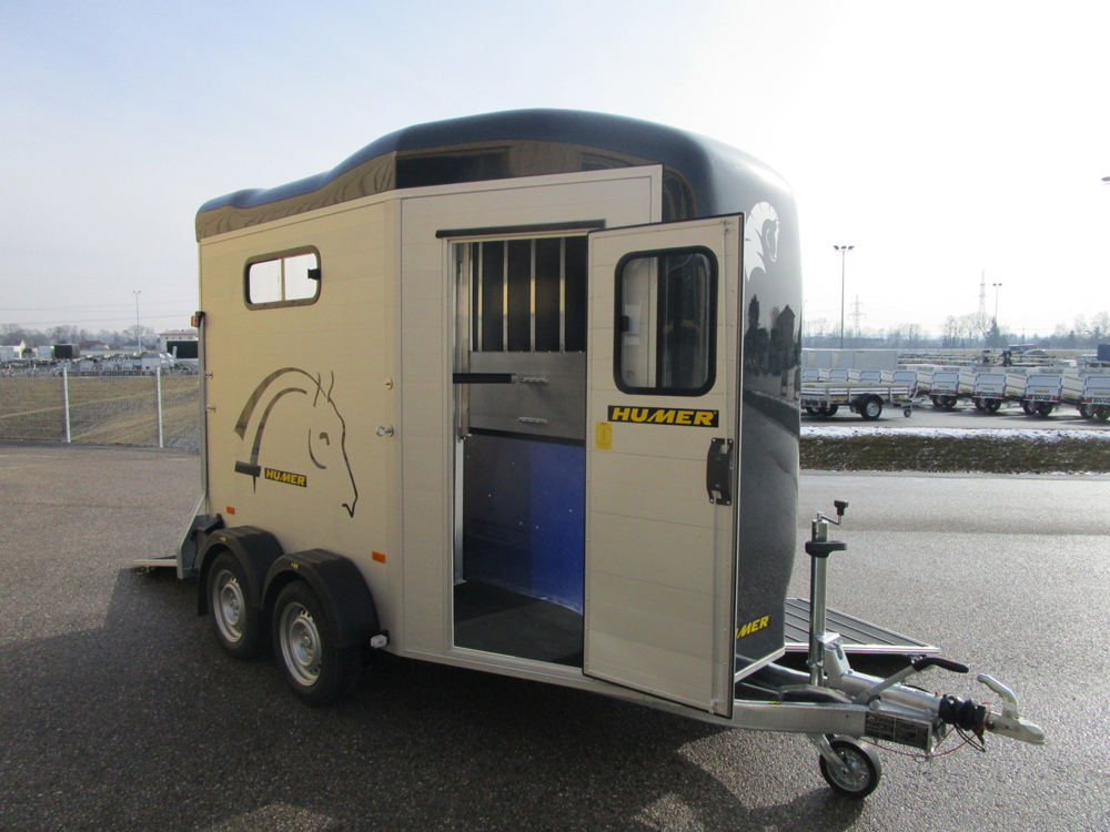 Humer Pferdeanhänger  AKTION !