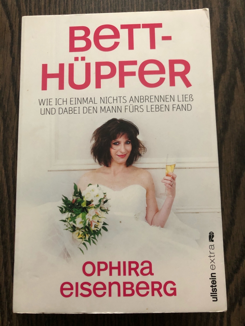 Betthüpfer, Ophira Eisenberg