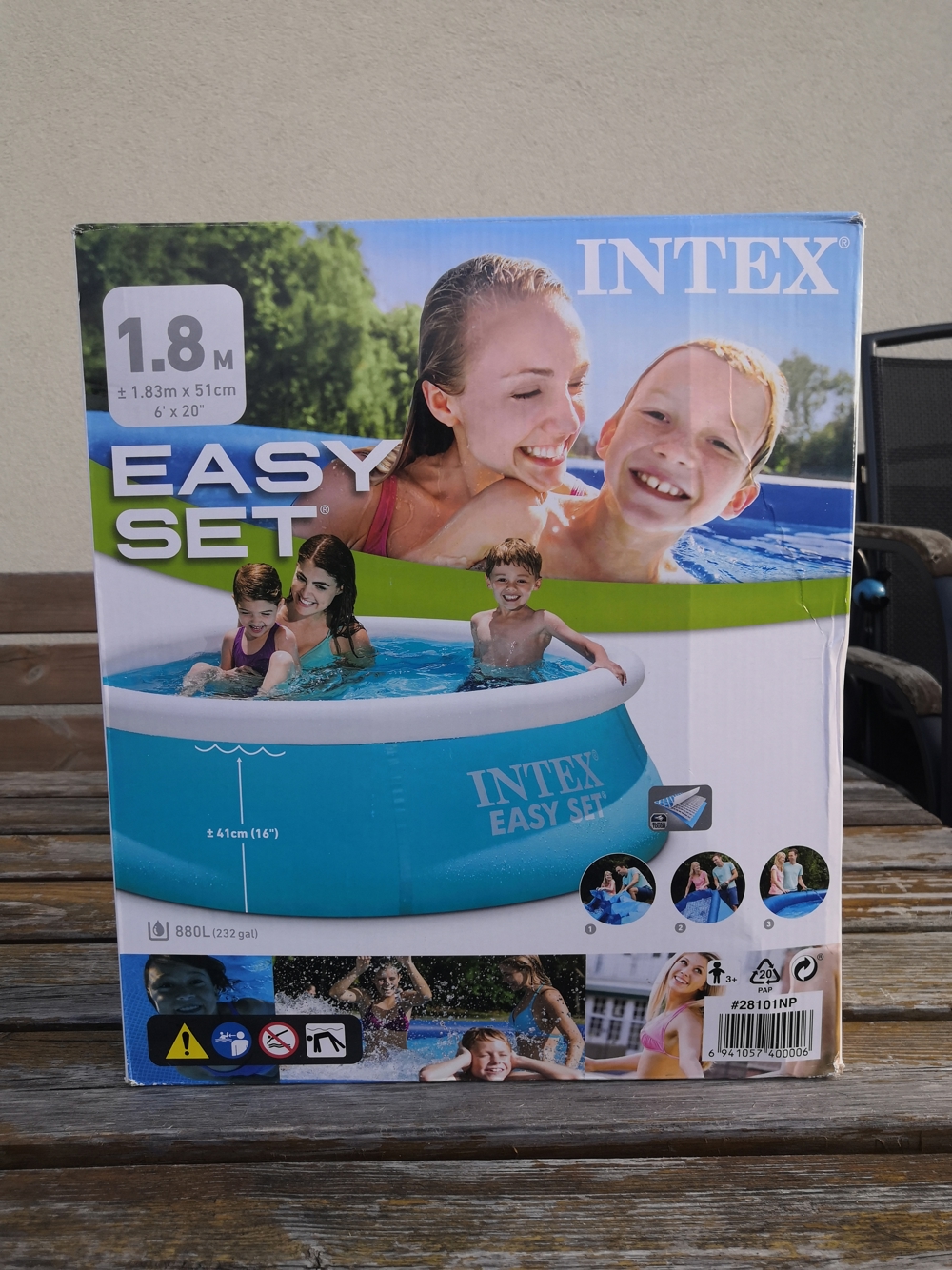 Intex Easy Set Swimming Pool