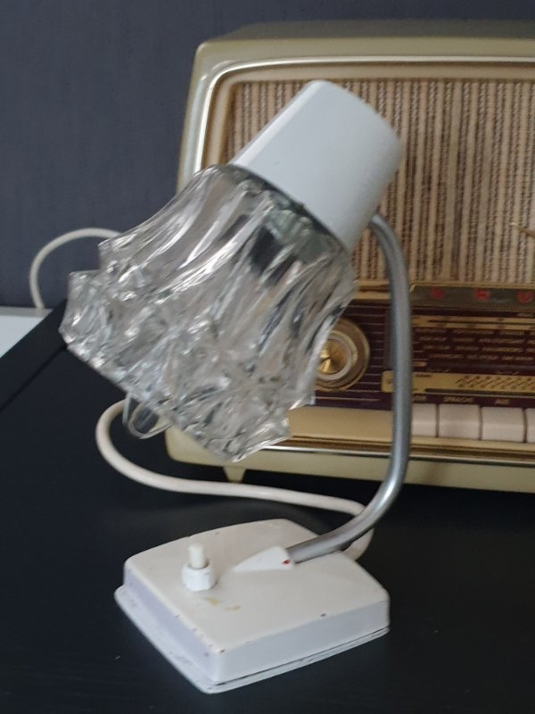 VINTAGE NACHTTISCHLAMPE