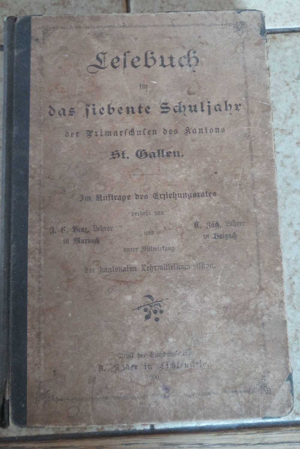 Lesebuch für das siebente Schuljahr der Primarschulen des Kantons St. Gallen;