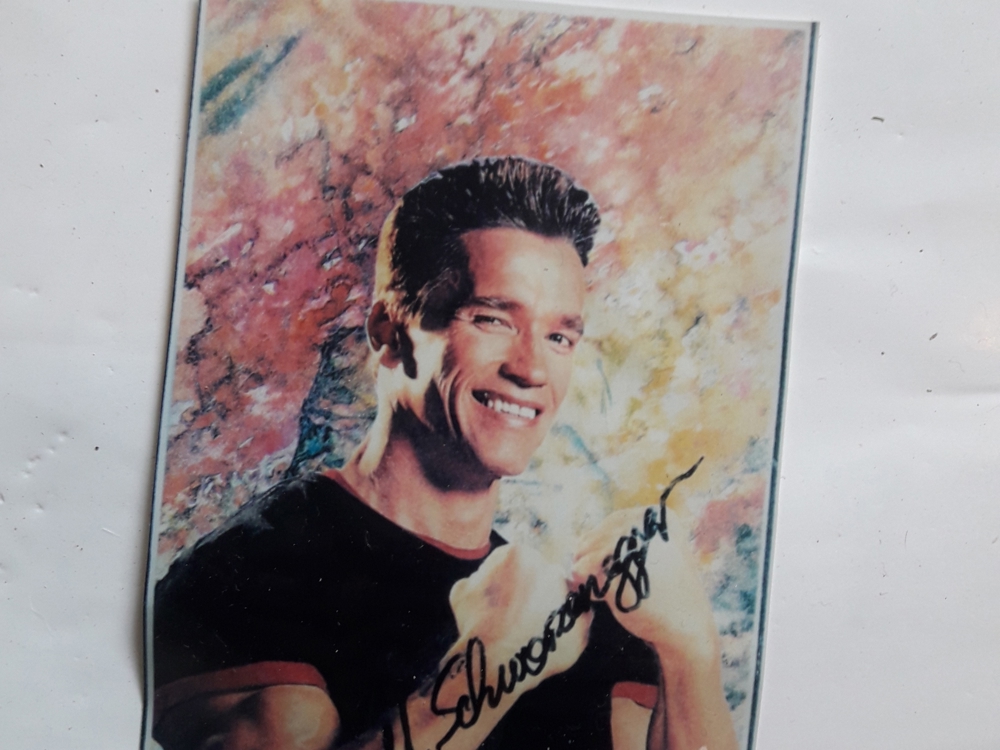 Arnold Schwarzenegger, Autogramm