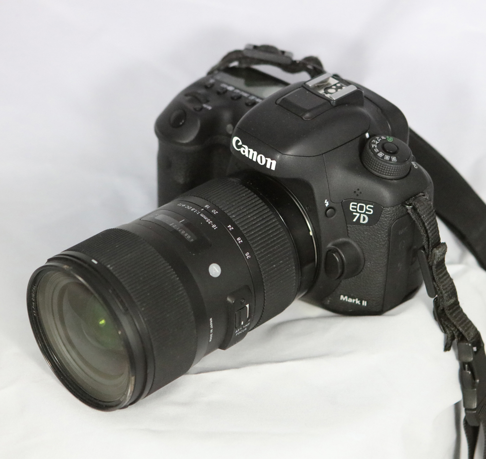 Canon 7D II mit SIGMA 18-35mm 1.8 ART usw ...