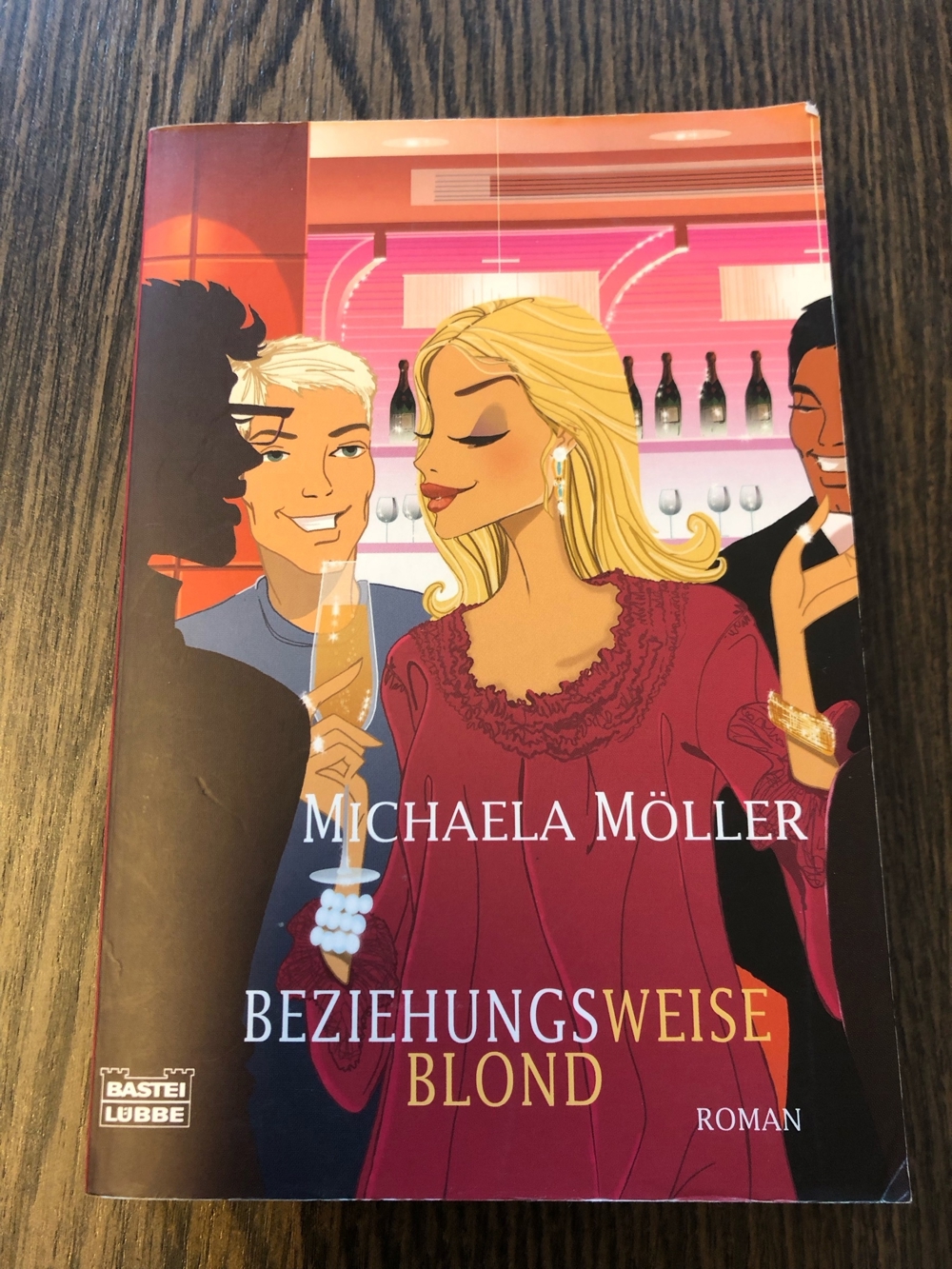 Beziehungsweise blond, Michaela Möller