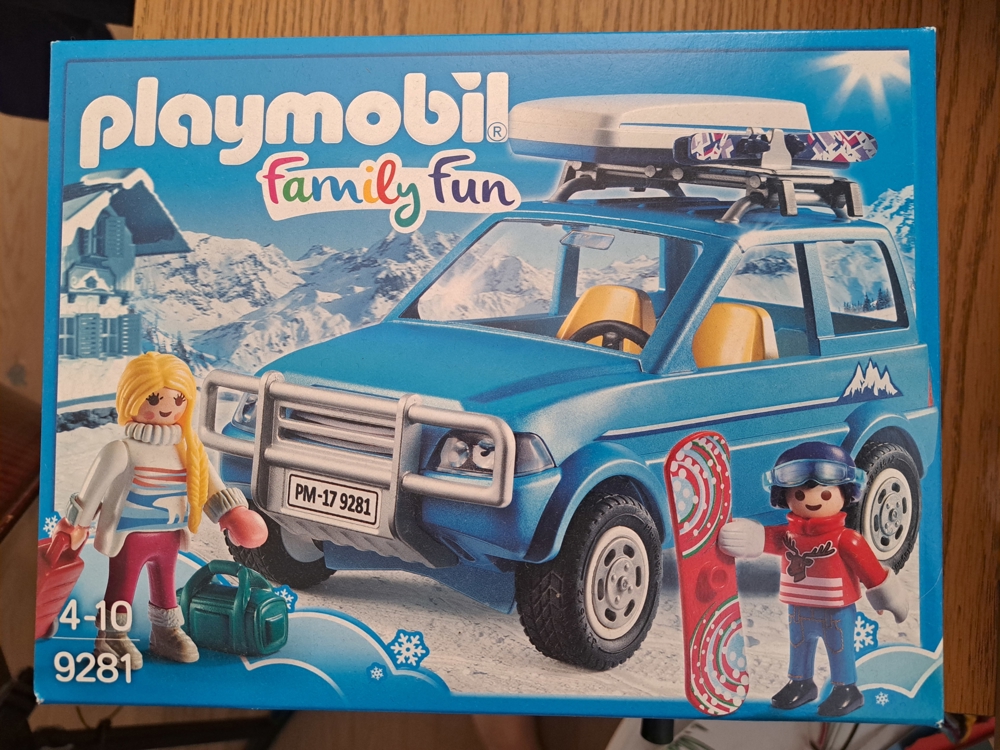 NEU und original verpackt: Playmobil family fun 9281