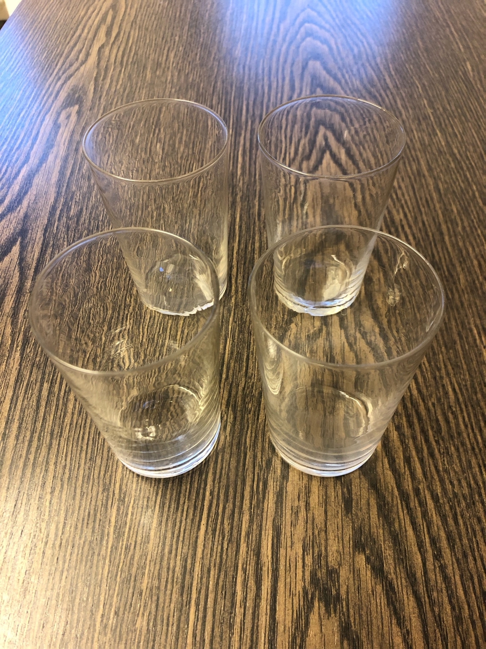 4 Gläser