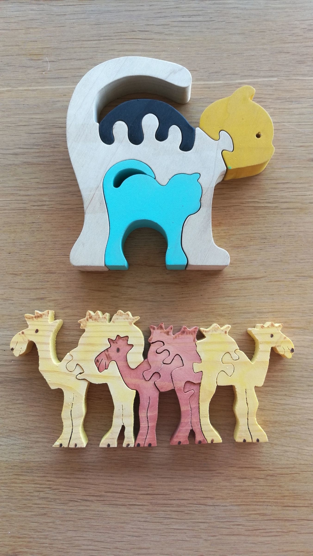 3D-Holzpuzzles Katzen + Kamele