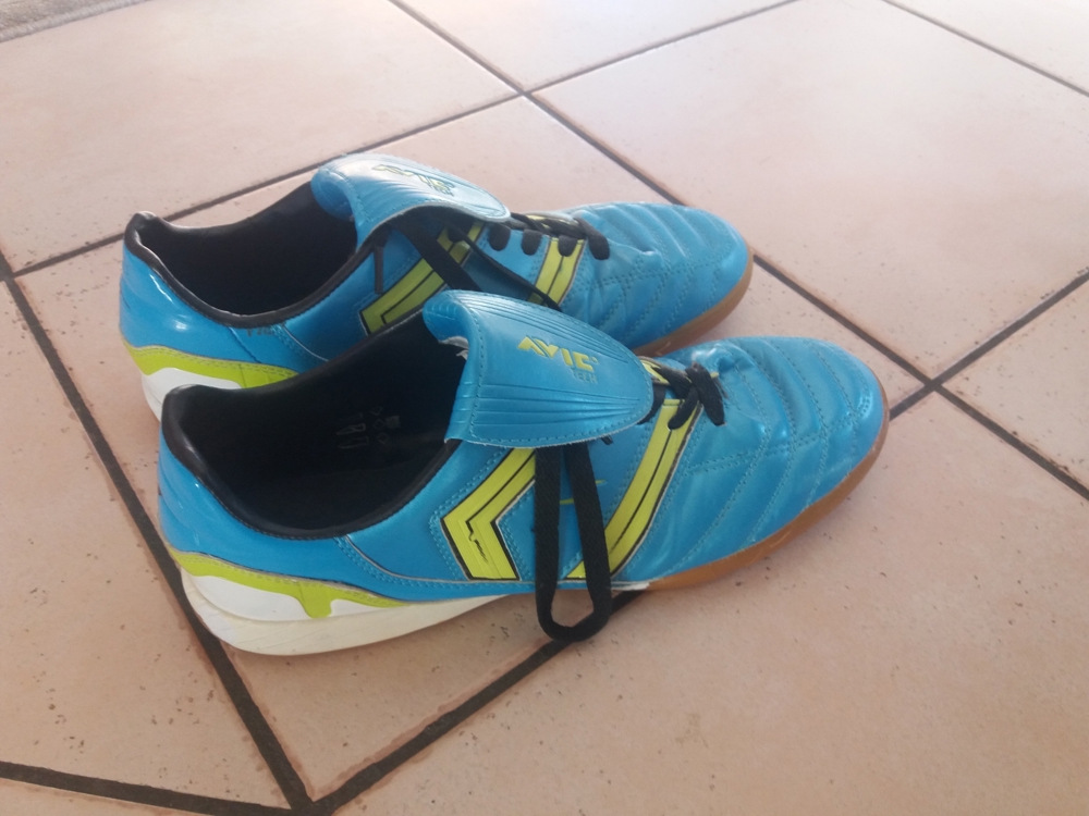 Hallenfussballschuhe "Nike" Gr.42 f Jungen