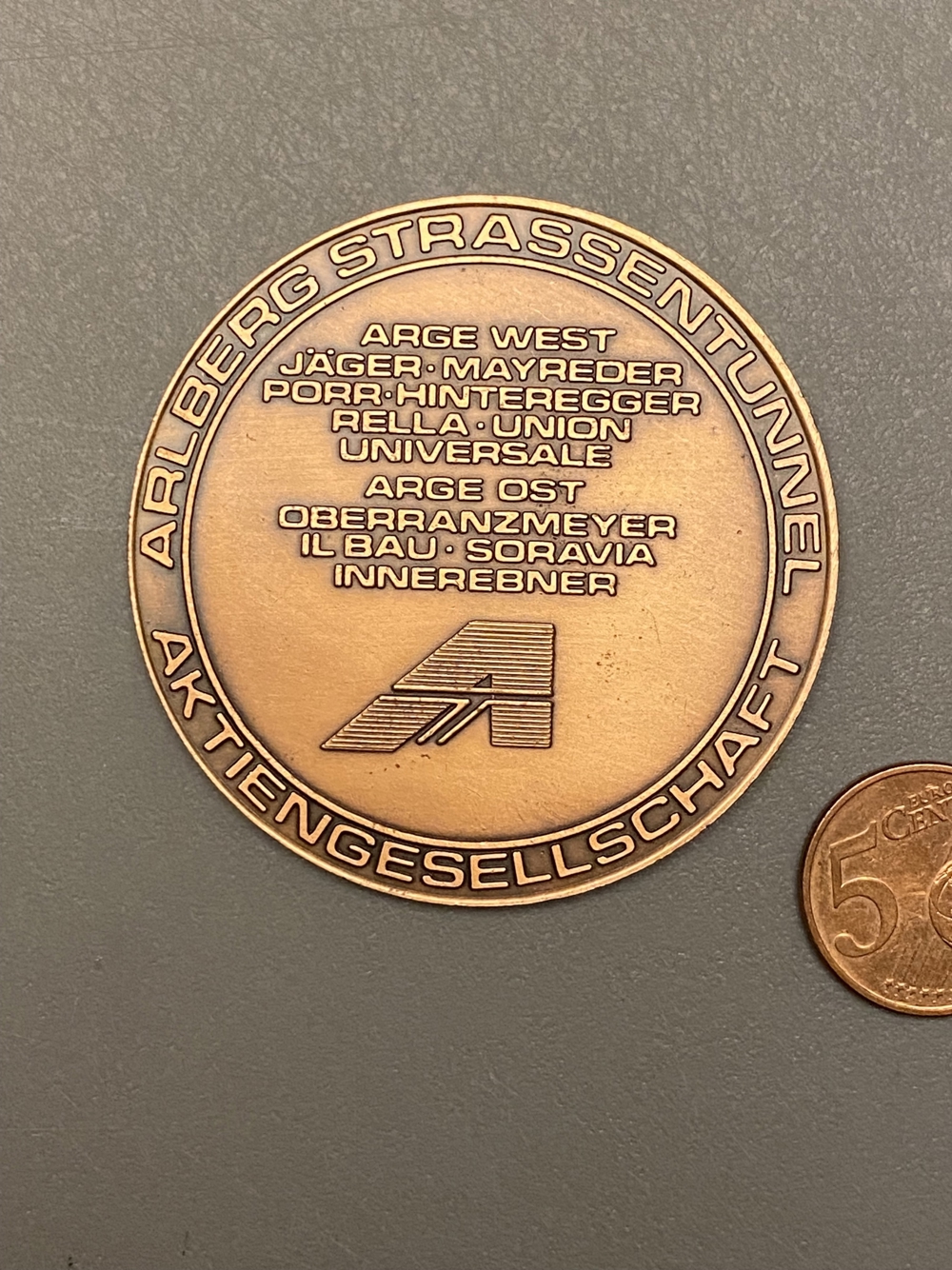 Medaille Arlbergstrassentunnel Durchschlag 1977