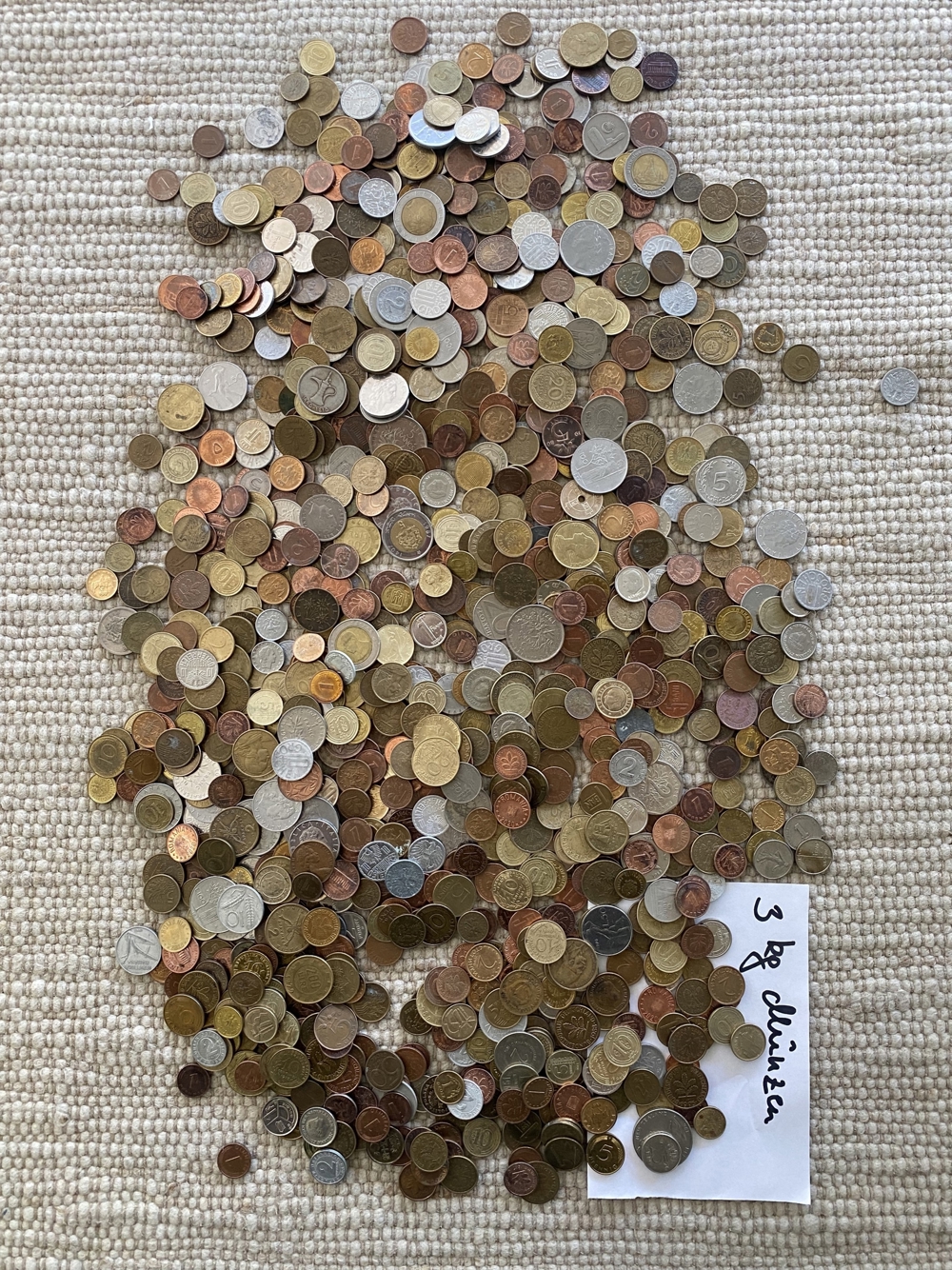 3 kg Münzen - überwiegend Europa