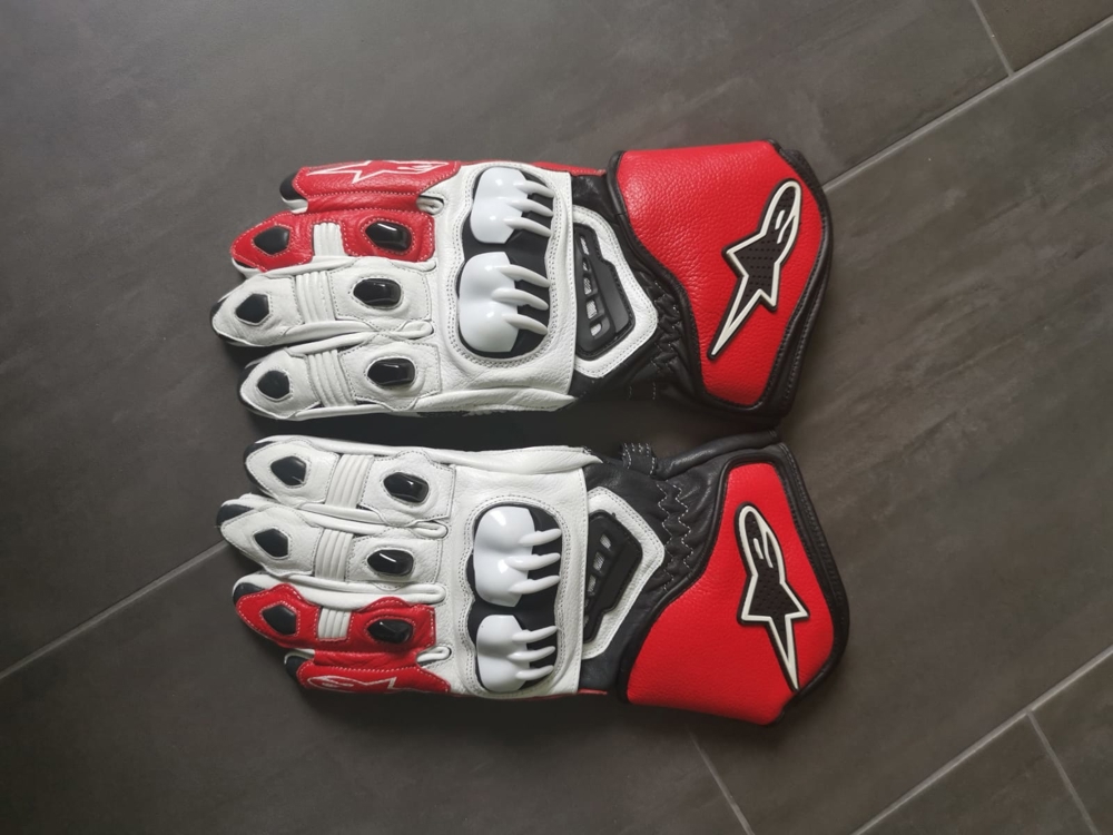 Motorradhandschuhe