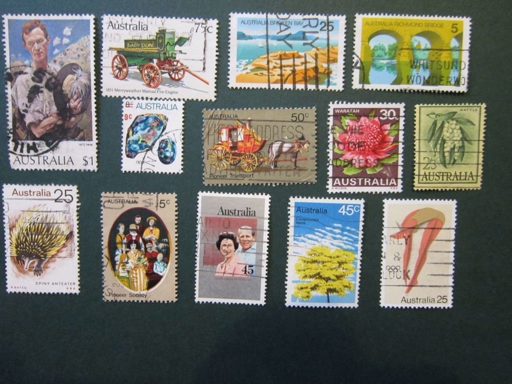 Australien - Briefmarken - Konvolut