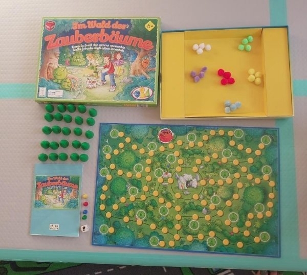 Im Wald der Bäume Spiel VOLLSTÄNDIG