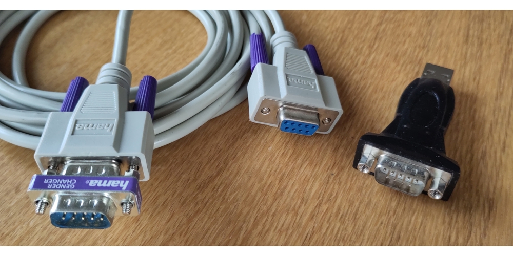 Verbindungskabel Seriell mit Adapter Seriell - USB