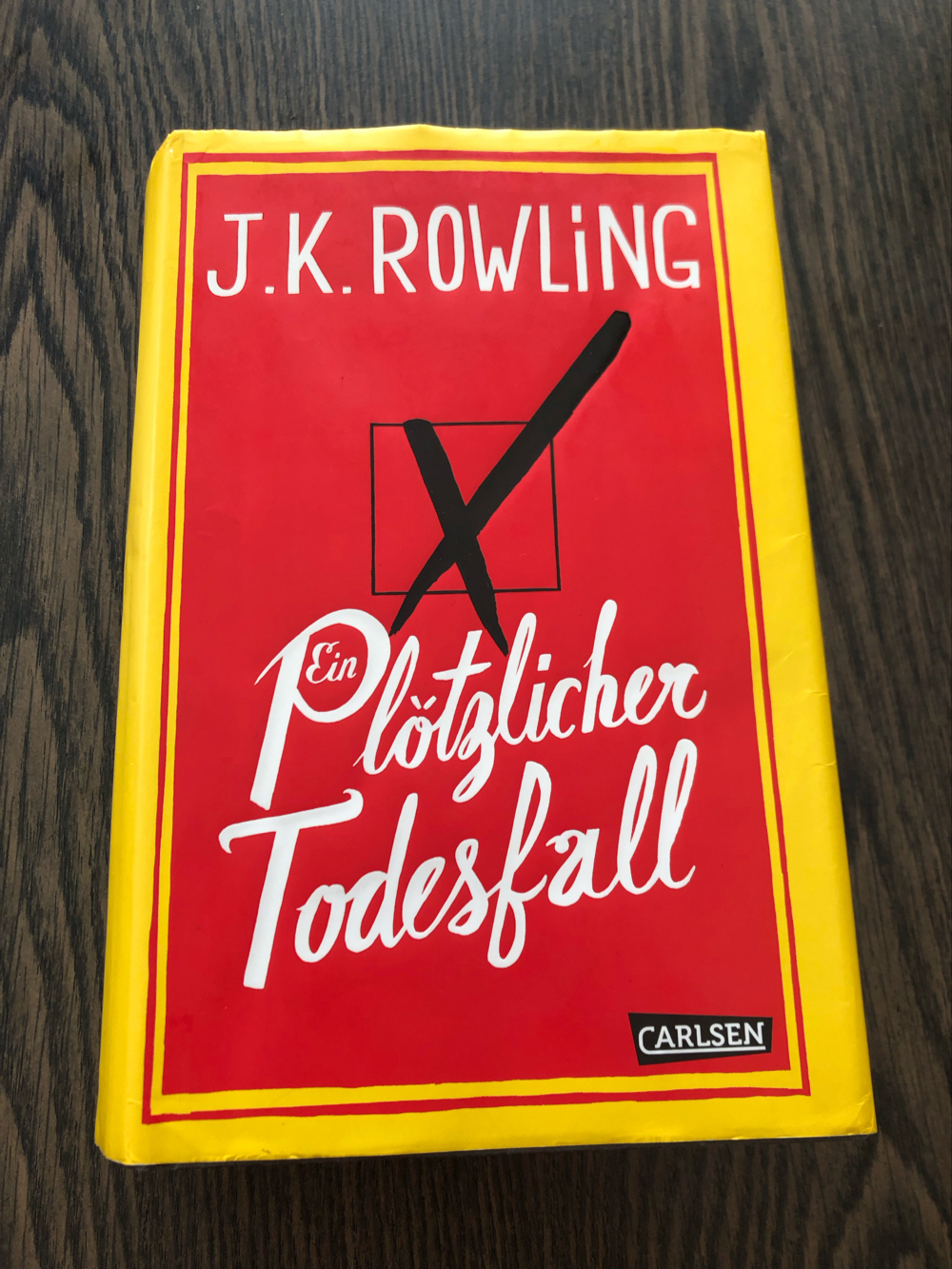 Ein plötzlicher Todesfall, J. K. Rowling