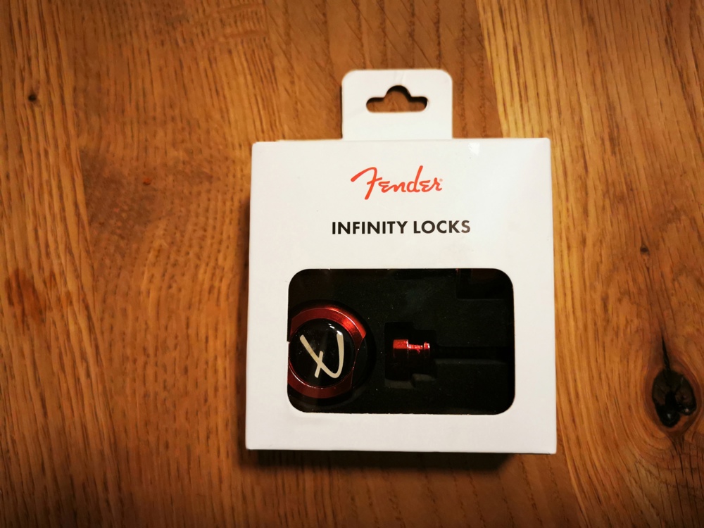 Fender Infinity Security Strap Lock Rot Gitarre Gurt 