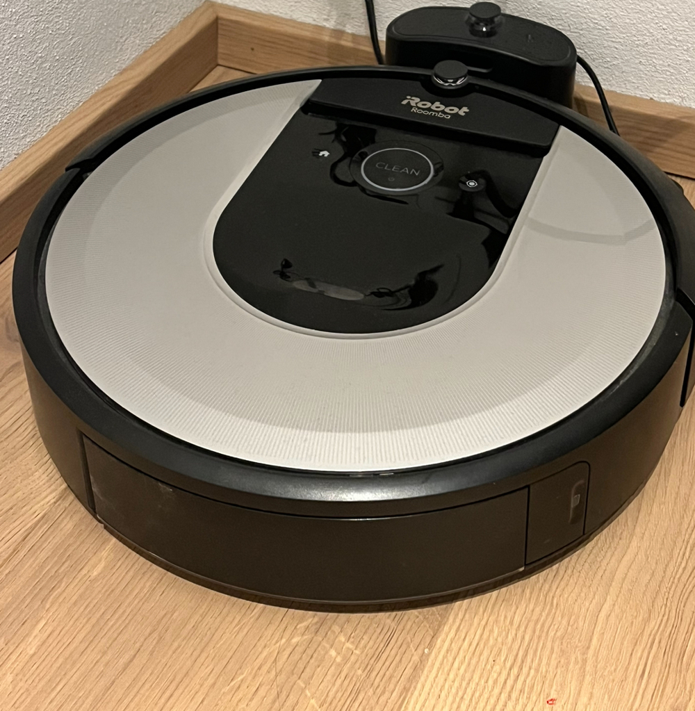 Staubsaugerroboter iRobot Roomba i7