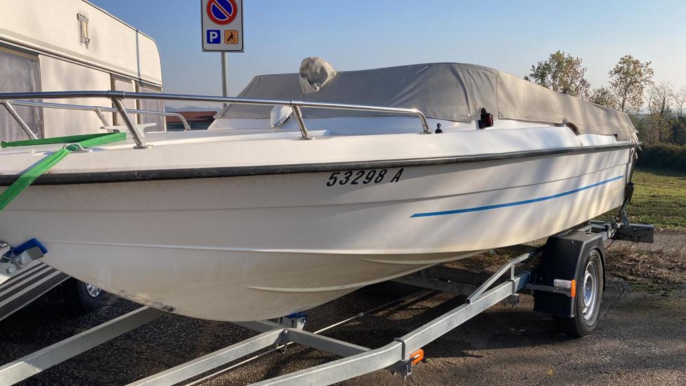 Boot Classica aus 1 Hand mit Trailer aus Süßwasser Gardasee