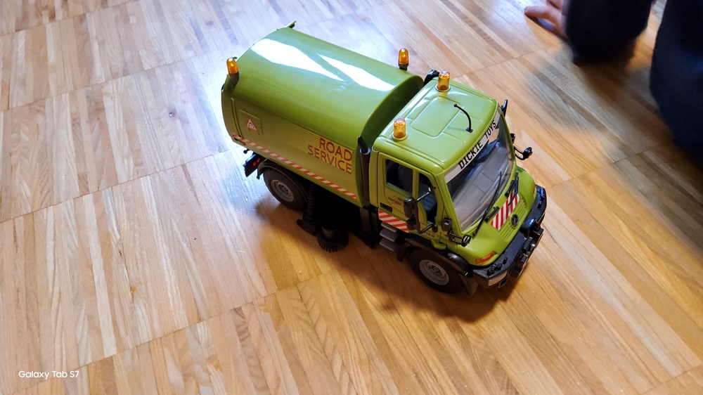 Dickie Toys Kehrmaschine 'Road Service'