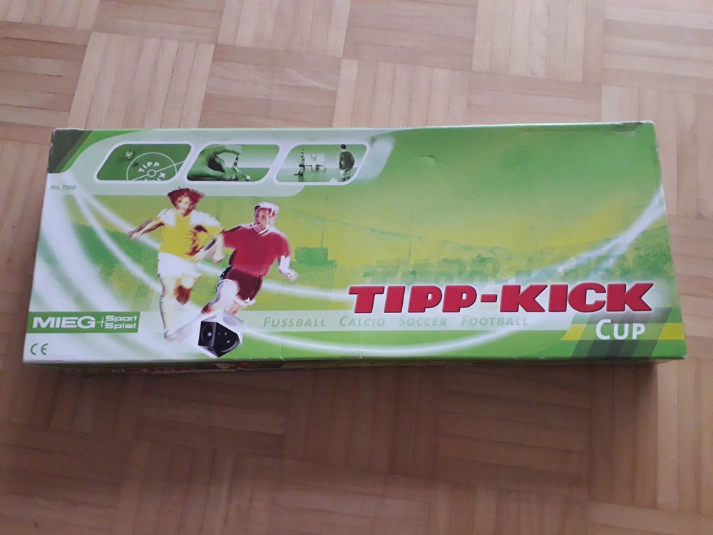 Tipp Kick Fussballspiel mit Zusatzfiguren