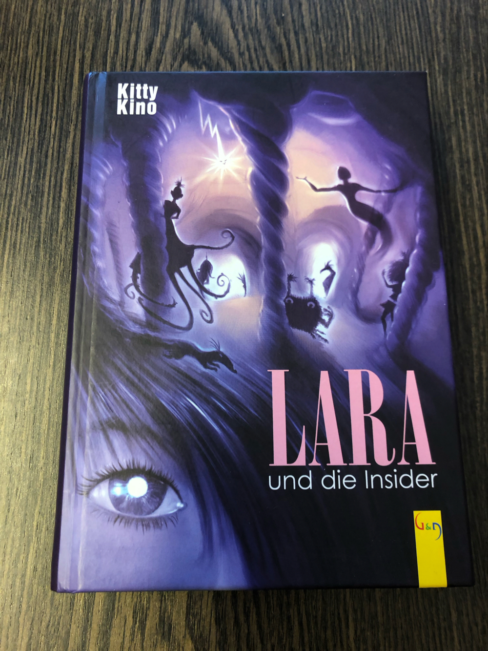 Lara und die Insider, Kitty Kino