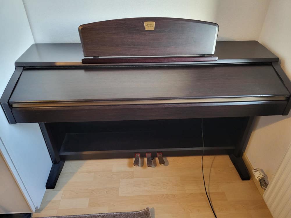 E-Piano Yamaha Clavinova CLP 130