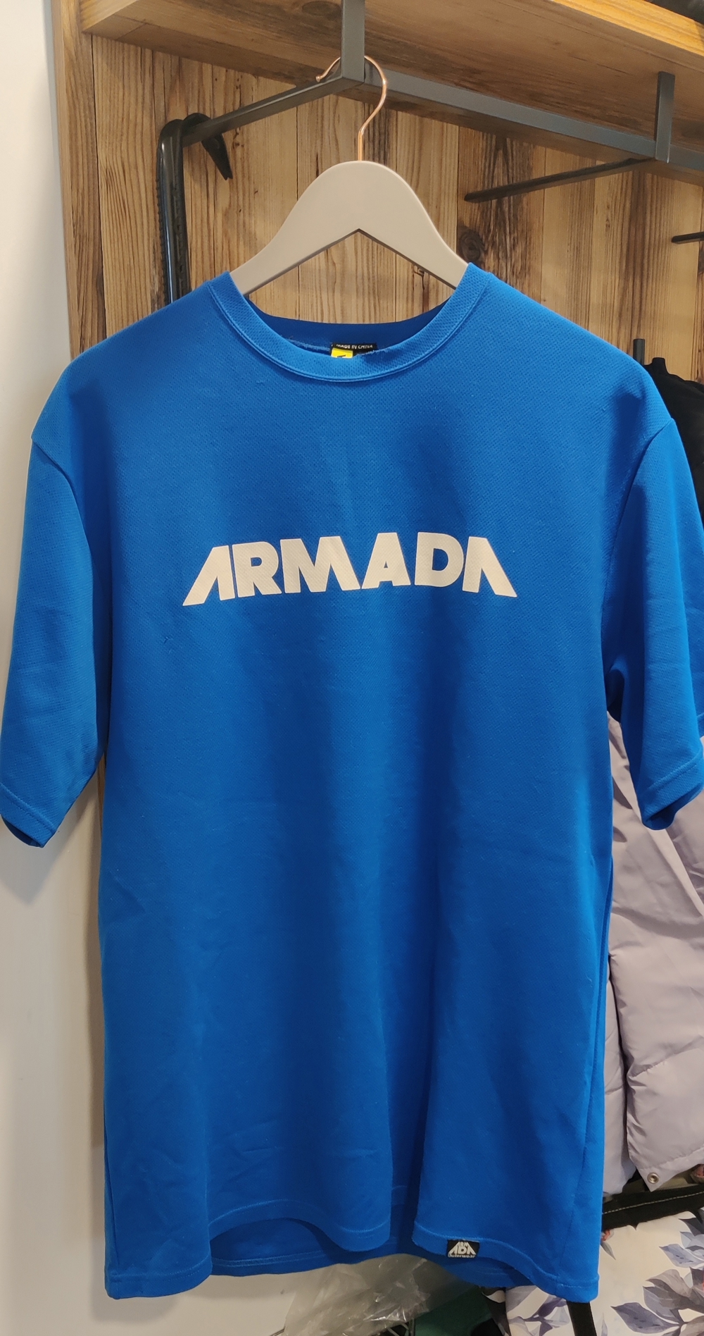 Armada Shirt L