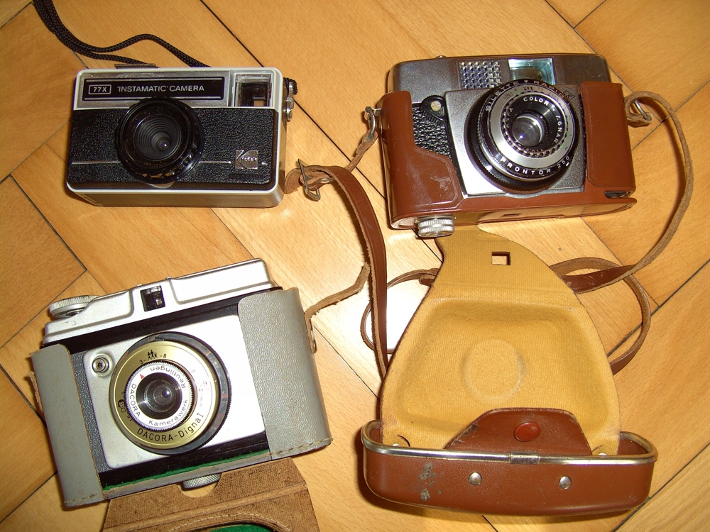 3 Stück alte Fotoapparate!
