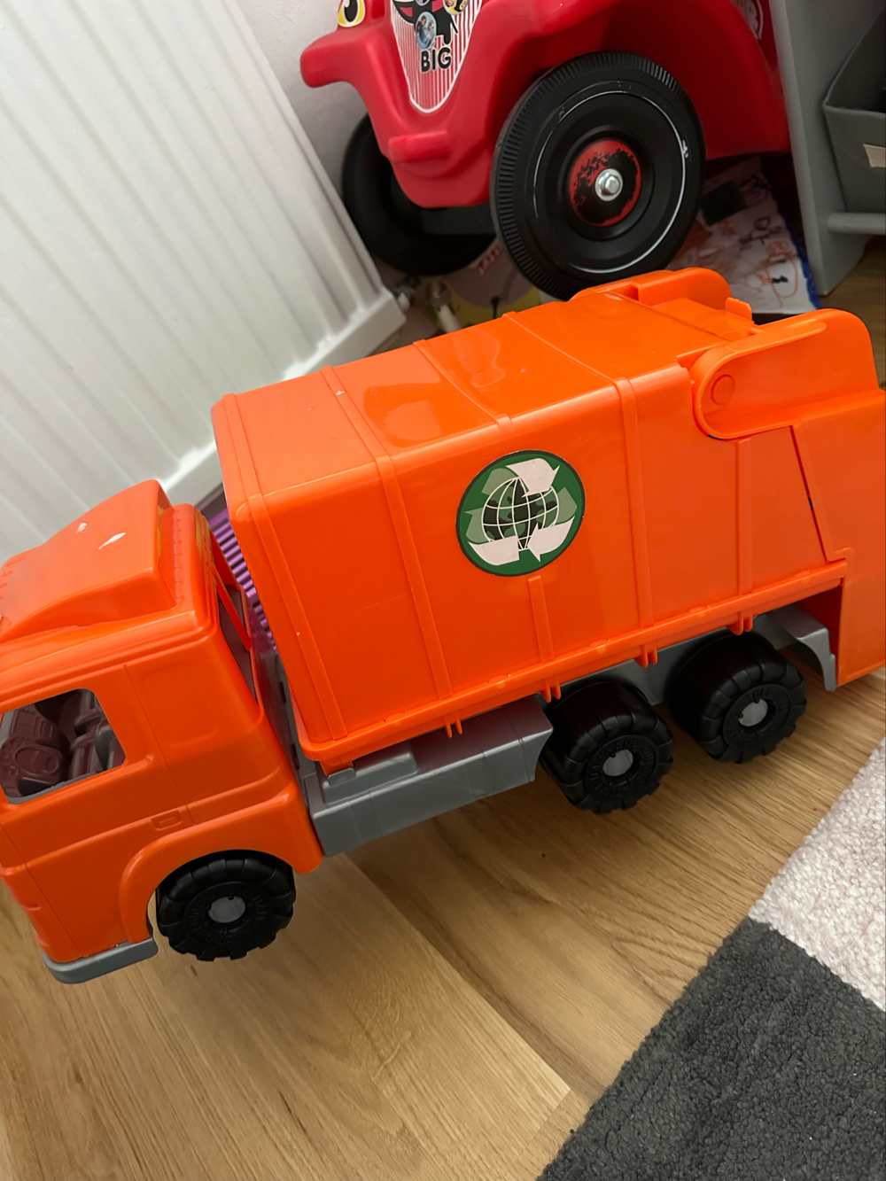 XXL Müllwagen