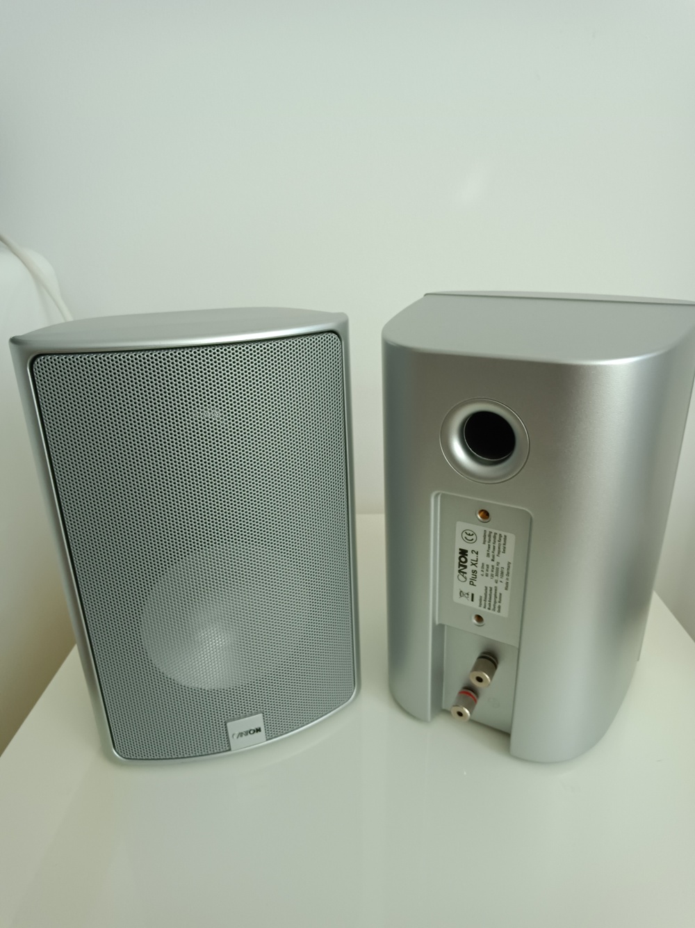 Canton Speakers plus XL 2, silver