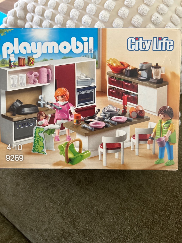 PLAYMOBIL City Life Große Familienküche