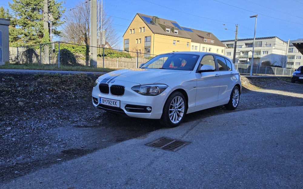BMW 118i SPORT