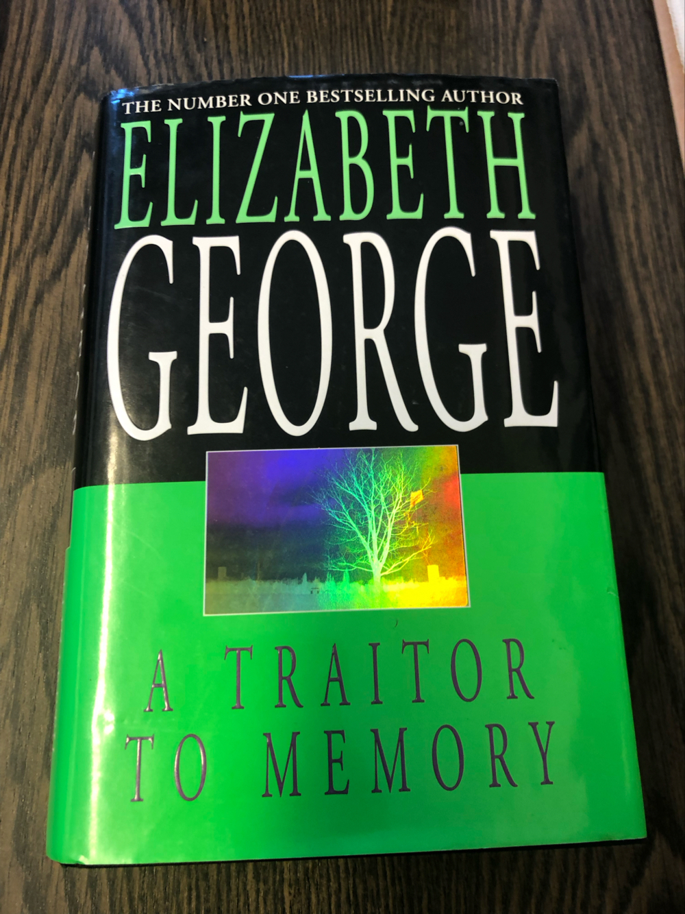 A Traitor to Memory, Elizabeth George