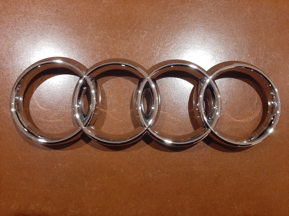 Audi Emblem für Kühlergrill 
