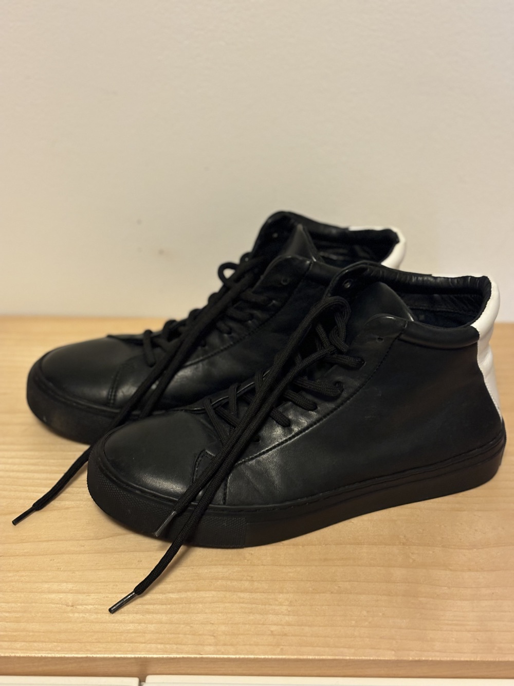 Royal Republiq Schuhe schwarz weiß Leder 