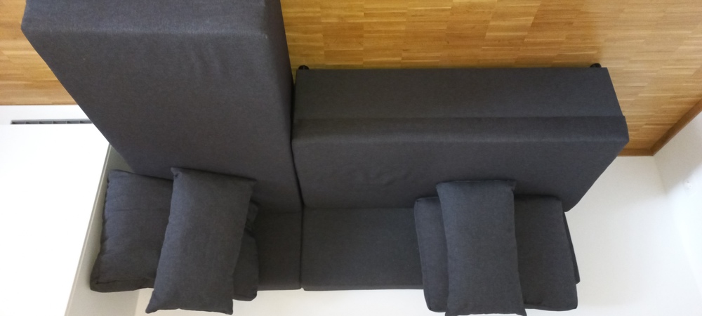 Sitzgarnitur (Couch)