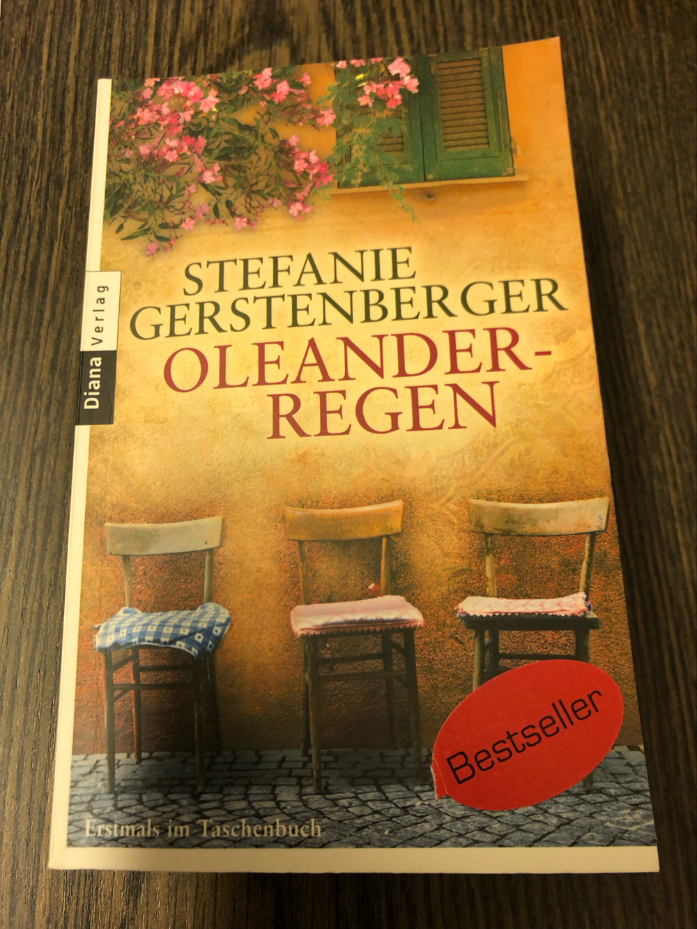 Oleanderregen, Stefanie Gerstenberger