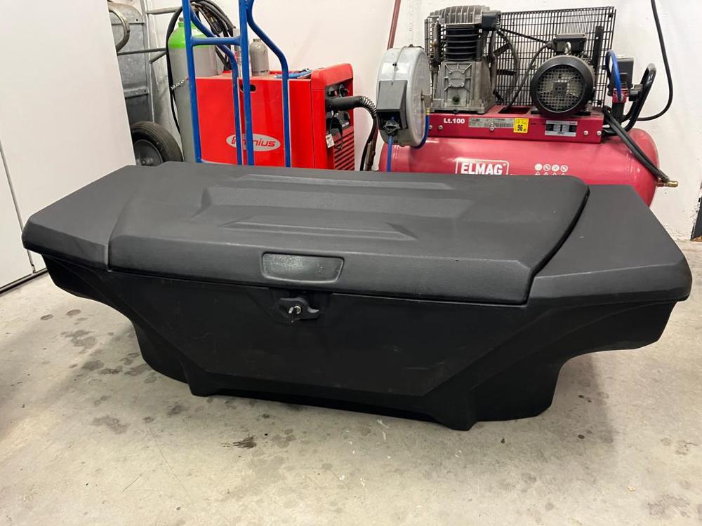 Staubox für Toyota Hilux (Pickup)
