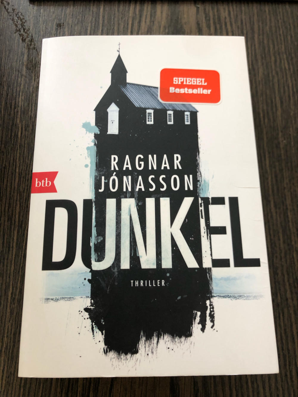 Thriller: Dunkel, Ragnar Jónasson