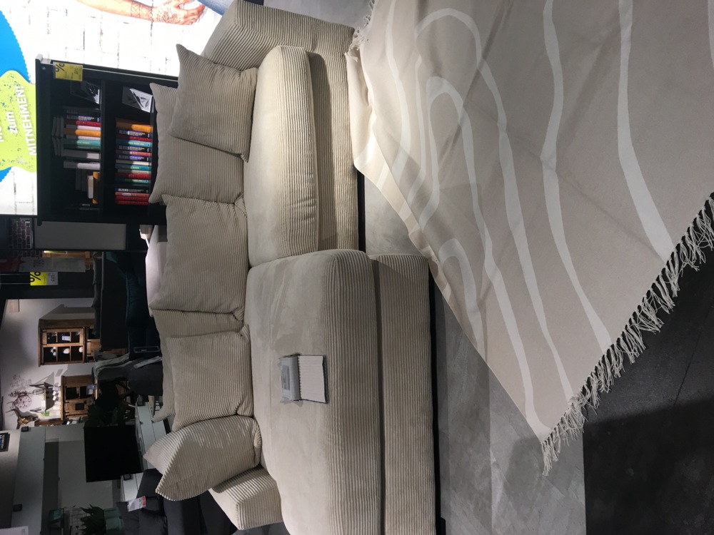 Kord Sofa mit fleckenschutz zu verkaufen 