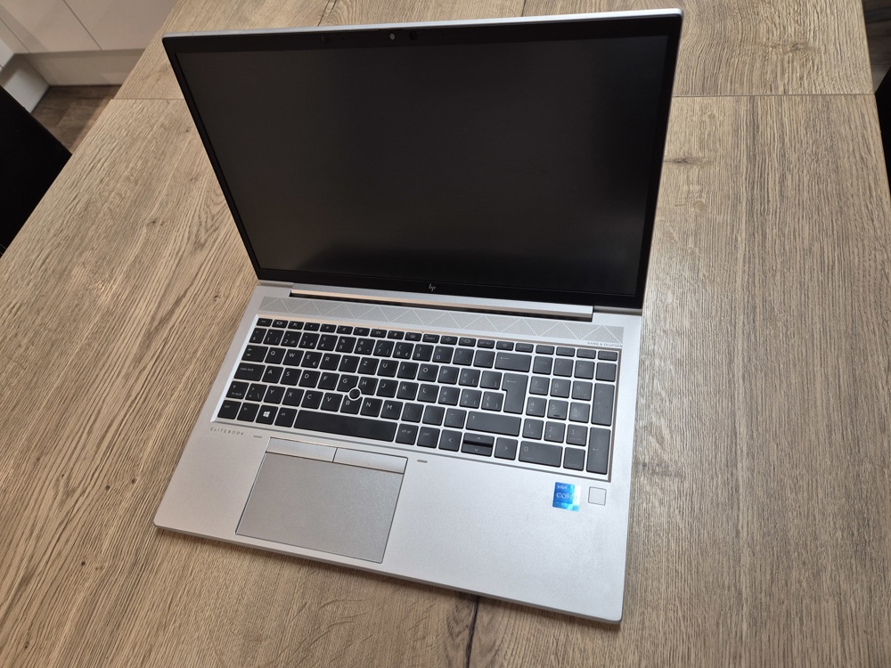 HP EliteBook 850 G8 i5 16 GB RAM 512 SSD