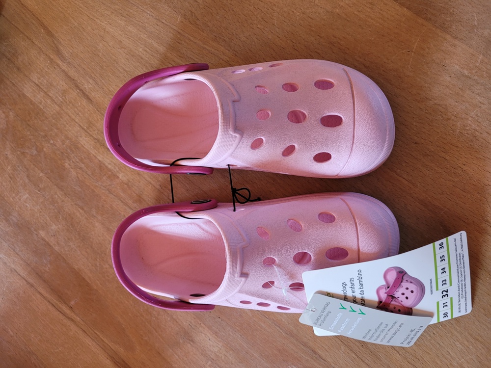 Neue Crocs Gr. 32