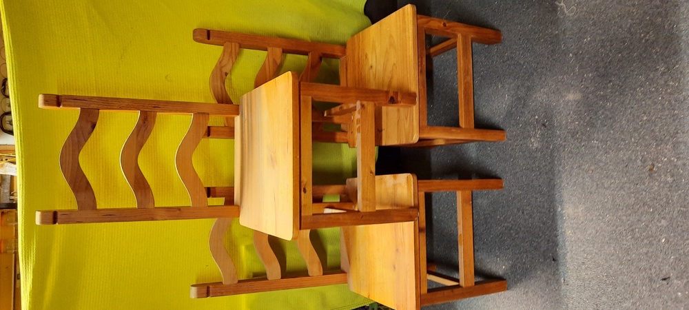 Holzstühle vom Tischler 