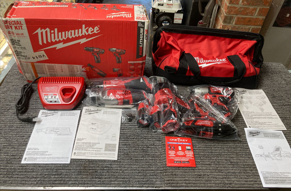 Milwaukee 2498-25H M12 12V Akku-Lithium-Ion Compact 5 Werkzeuge Combo Kit